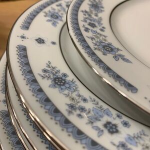 Vintage JLMENAU Porcelain Plate Set – 6 Dinner + 6 Small Plates, East Germany